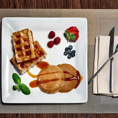 Crowne Plaza Milan City By Ihg-3